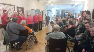 Aktuality / Vianočný punč spojený s DOD 2025 - foto Aktuality / Vianočný punč spojený s DOD 2025 - foto