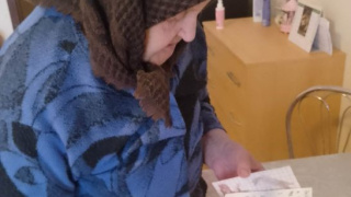 Aktuality / Vystúpenie detí spojené s odovzdávaním vianočných darčekov 2025 - foto Aktuality / Vystúpenie detí spojené s odovzdávaním vianočných darčekov 2025 - foto